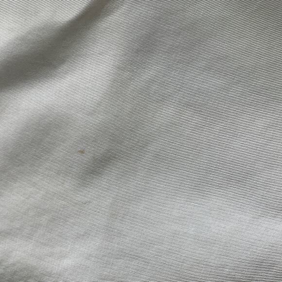 Calvin Klein Beige Sand Pleat Front Khaki Shorts Sz 36 100% Cotton - Picture 6 of 6